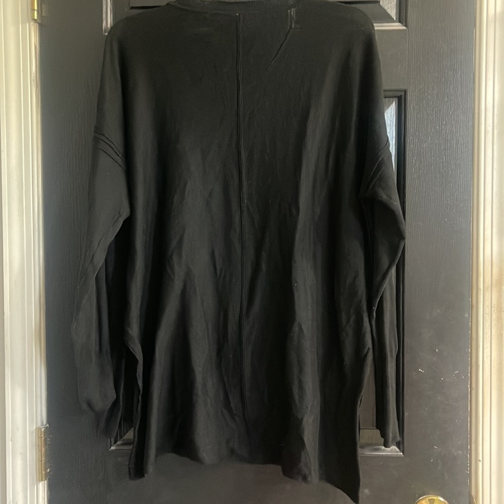 Sweater - Picture 3 of 3